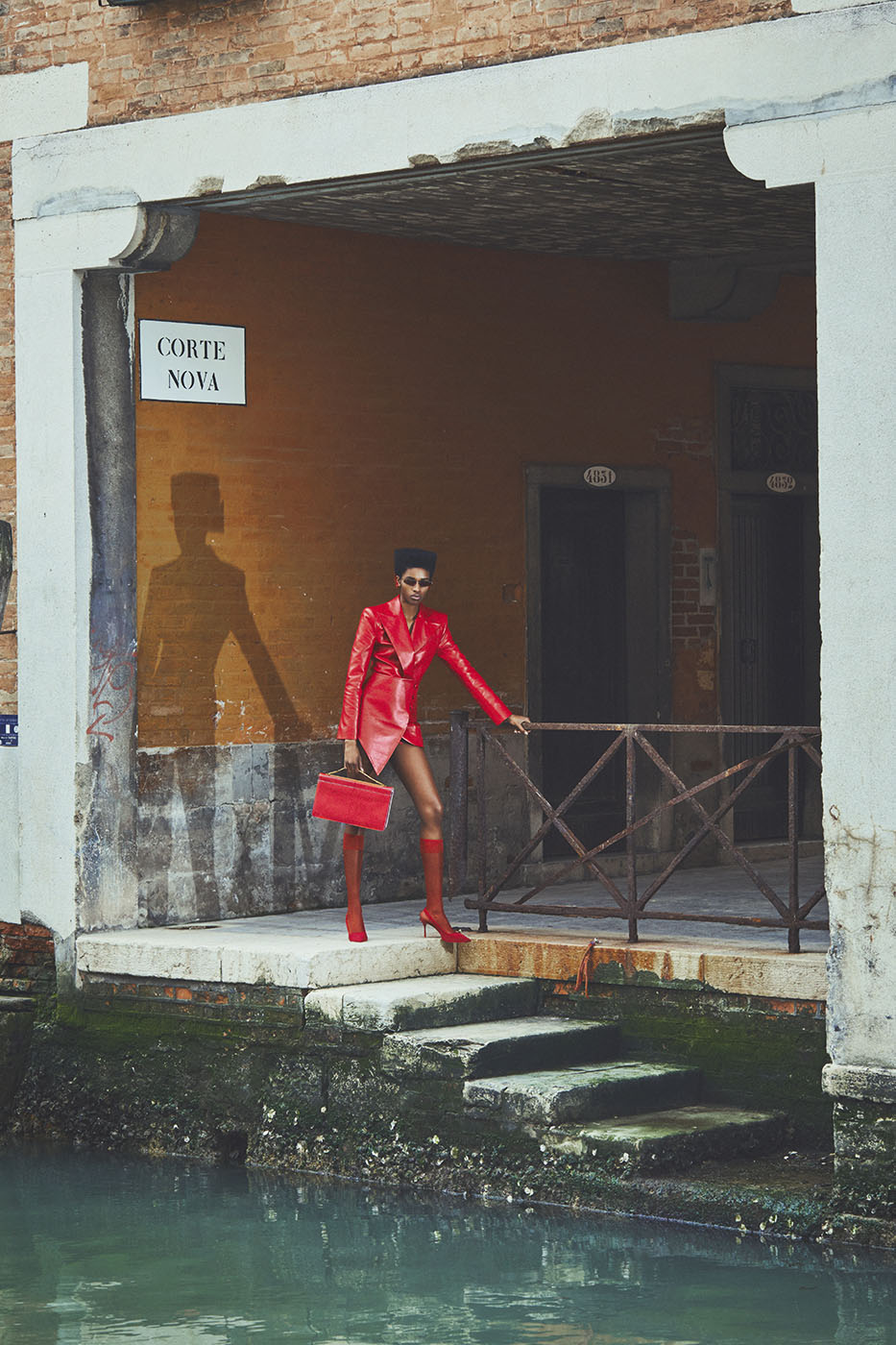 Elle 1
